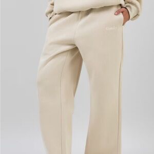 Comfrt Beige Sweatpants